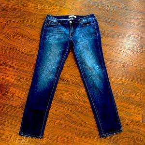 Authentic KanCan midrise super skinny jean size 13/30 NWOT